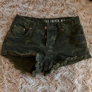 Cotton On Mid-Rise Camo Green Shorts